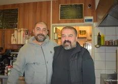 Inhaber Senol Cosar und Hr. Yilmaz von Mavi Bistro